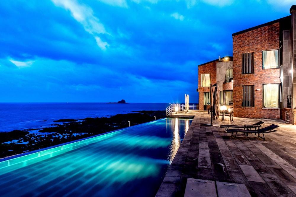 فندق Zen Hideaway@Jeju مدينة سيوجويبو المظهر الخارجي الصورة